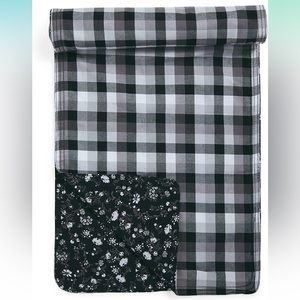 Vera Bradley Table Runner in Recycled Cotton-Kingbird Plaid-NWT